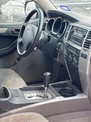 2006 Toyota 4Runner SR5 V6 - Interior Steering Wheel With Keys Image